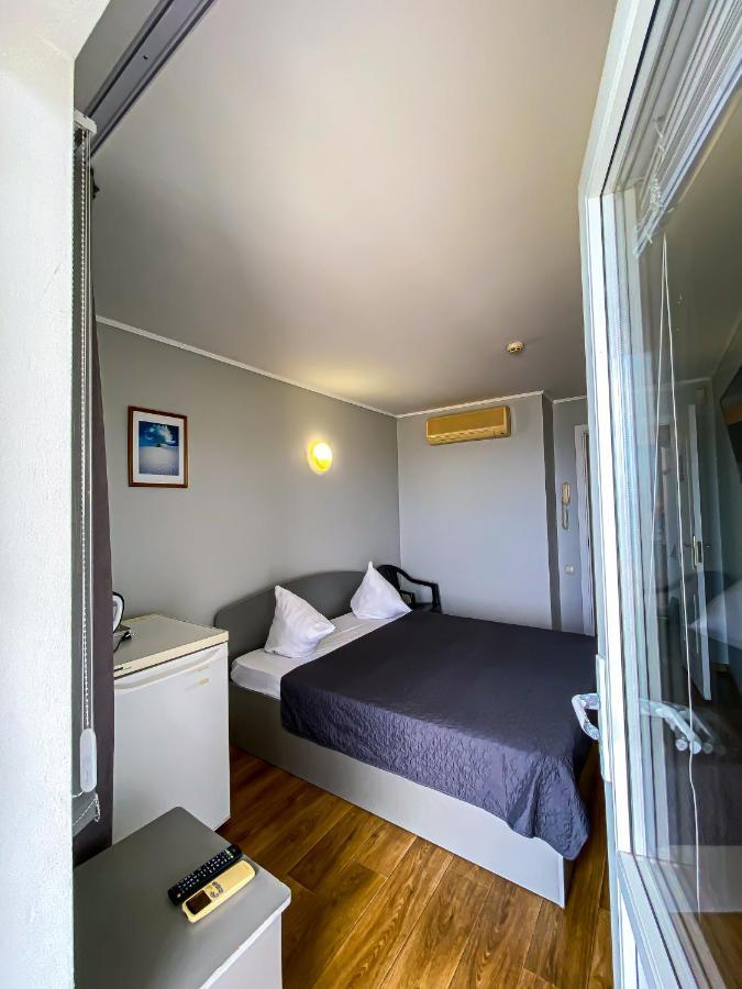 Hotel Palma โอเดสซา ภายนอก รูปภาพ