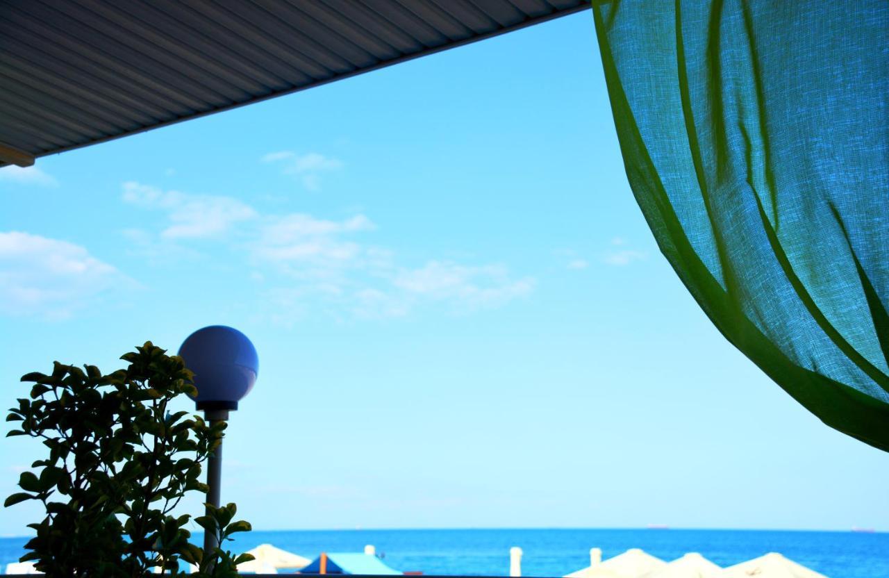 Hotel Palma โอเดสซา ภายนอก รูปภาพ
